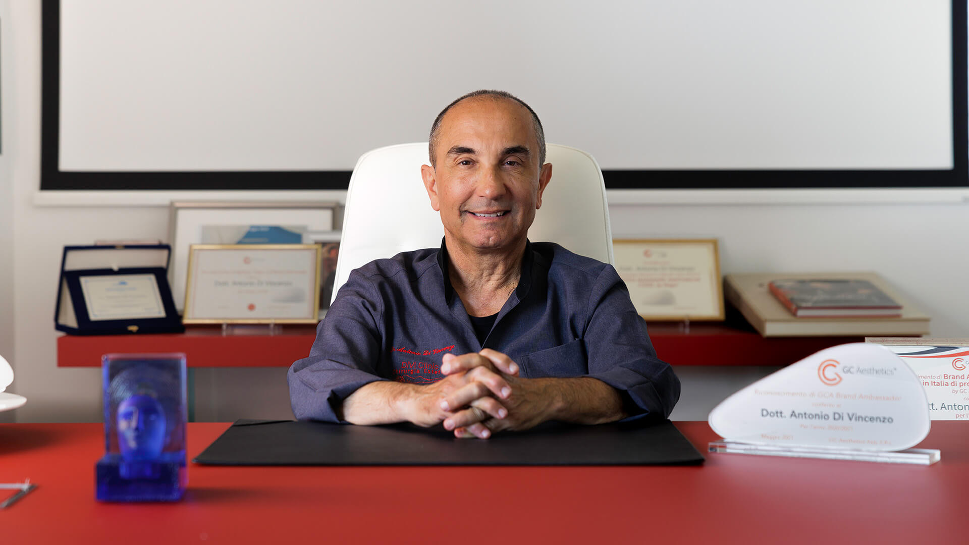 Antonio di Vincenzo Chi è il Medico specializzato nella chirurgia estetica